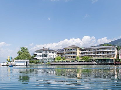Luxusurlaub - Pools: Innenpool - Seeboden - Das Seeglück Hotel Forelle am Millstätter See - Seeglück Hotel Forelle