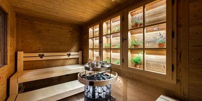 Luxusurlaub - Sauna - Saanenmöser - Blumen- und Kräutersauna - GOLFHOTEL Les Hauts de Gstaad & SPA