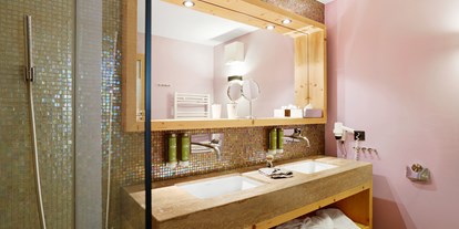 Luxusurlaub - Saunalandschaft: Infrarotkabine - Zell am Ziller - 5* Boutique Hotel DasPosthotel
