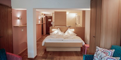 Luxusurlaub - Saunalandschaft: finnische Sauna - Fontanella - Zimmer - Hotel Goldener Berg