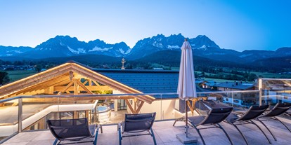 Luxusurlaub - Pools: Infinity Pool - Tirol - Wellnessresort Seiwald
