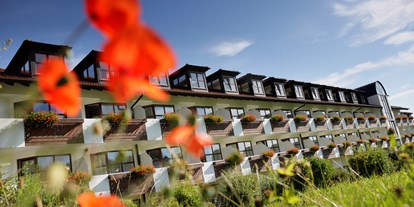 Luxusurlaub - Saunalandschaft: Aromasauna - Bad Wörishofen - Aussenansicht - allgäu resort 