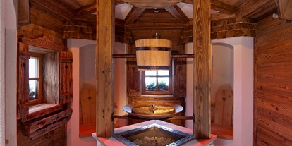 Luxusurlaub - Restaurant: vorhanden - Tux - Kräuterstadl-Sauna im Erwachsenenhotel am Achensee - Verwöhnhotel Kristall