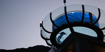 Luxusurlaub - Saunalandschaft: Außensauna - Völs am Schlern - Quellenhof Luxury Resort Passeier