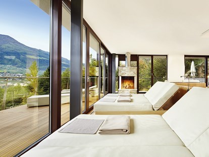 Luxusurlaub - Saunalandschaft: finnische Sauna - Fire Lounge - Preidlhof***** Luxury DolceVita Resort