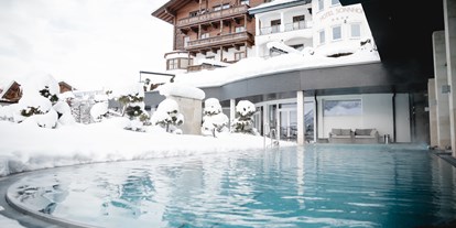Luxusurlaub - Umgebungsschwerpunkt: am Land - Leogang - sonnhofalpendorf-sonnhof-josalzburg-salzburgerland-wellnesshotel-adultsonly-urlaub-sommer-winter-wellness-ski-skiin-skiout - Sonnhof Alpendorf - an adults only place. 
