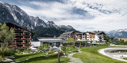 Luxusurlaub - Pools: Infinity Pool - Going am Wilden Kaiser - Hotel Krallerhof