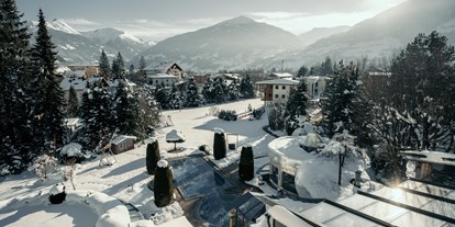 Luxusurlaub - Hotel-Schwerpunkt: Luxus & Skifahren - Wagrain - Thermalbadeerlebnis im Winter im Sendlhofer's - Sendlhofer's