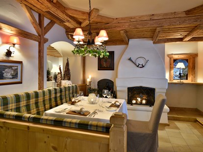 Luxusurlaub - Saunalandschaft: finnische Sauna - Sölden (Sölden) - Restaurant - Hotel Post Lermoos