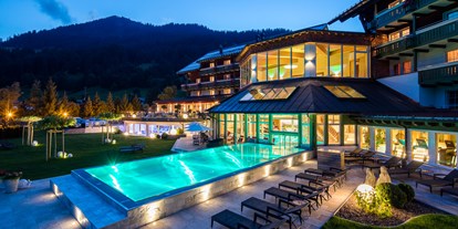 Luxusurlaub - Pools: Infinity Pool - Kleinwalsertal - Haller`s Geniesserhotel - Haller's Geniesserhotel