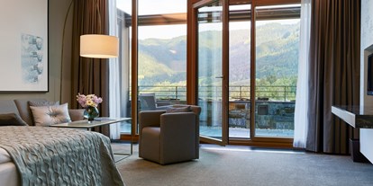 Luxusurlaub - Saunalandschaft: finnische Sauna - Bad Ischl - Deluxe Terrassenzimmer - Kempinski Hotel Berchtesgaden