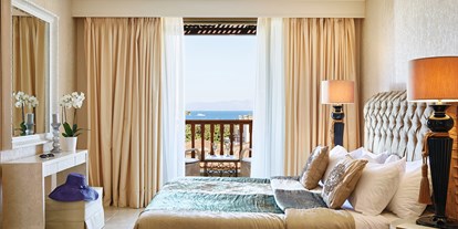 Luxusurlaub - Einrichtungsstil: mediterran - Südöstliche Ägäis - Penthouse Suite Schlafzimmer - Grecotel Kos Imperial