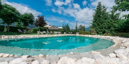 Luxusurlaub - Pools: Schwimmteich - Zell am See - Hotel Oberforsthof