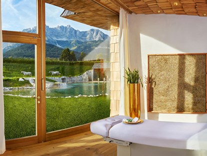 Luxusurlaub - Umgebungsschwerpunkt: Berg - Österreich - Bio-Hotel Stanglwirt
