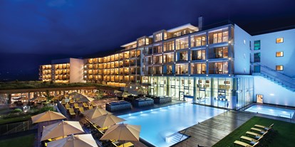 Luxusurlaub - Pools: Innenpool - Zell am See - Kempinski Hotel Das Tirol