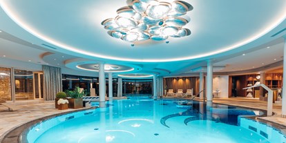 Luxusurlaub - Saunalandschaft: Dampfbad - Damüls - Trofana Royal *****Superior Resort