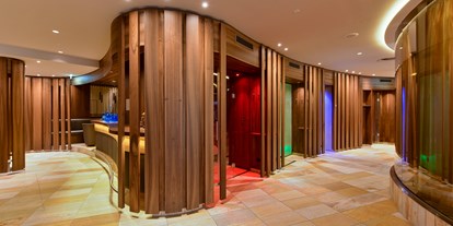Luxusurlaub - Saunalandschaft: finnische Sauna - Scuol - Trofana Royal *****Superior Resort