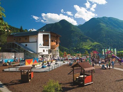 Luxusurlaub - Parkplatz: kostenlos beim Hotel - Salzburg - Alpines Lifestyle Hotel Tannenhof