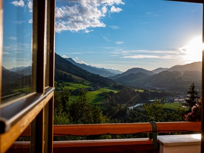 Luxusurlaub - Saunalandschaft: finnische Sauna - Flachau - Alpines Lifestyle Hotel Tannenhof