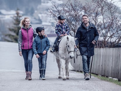 Luxusurlaub - Wellnessbereich - Salzburg - Familienresort Ellmauhof - das echte All Inclusive ****S