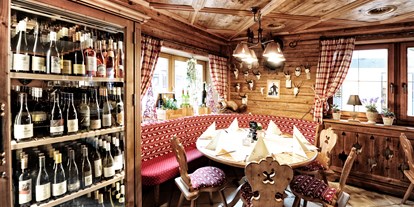 Luxusurlaub - Bar: Hotelbar - Fontanella - Restaurant Sunnalm - Hotel Sonne