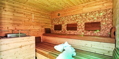 Luxusurlaub - Bettgrößen: Doppelbett - Fontanella - Sauna - Hotel Sonne