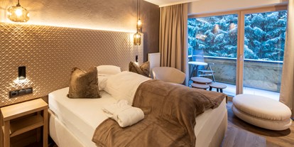 Luxusurlaub - Saunalandschaft: finnische Sauna - Tirol - Zimmer im Hotel Post Ischgl - Hotel Post
