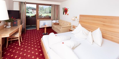 Luxusurlaub - Hotel-Schwerpunkt: Luxus & Wellness - Achenkirch - Superior Zimmer Wiedersbergerhorn - Hotel „Der Kirchenwirt****s"