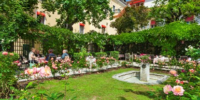 Luxusurlaub - Umgebungsschwerpunkt: Stadt - Steiermark - Gastgarten - Parkhotel Graz