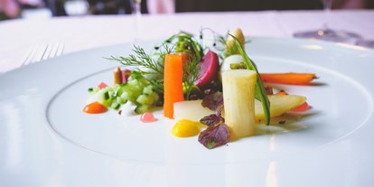 Luxusurlaub - Bar: Hotelbar - Steiermark - Speisen im Restaurant Florian - Parkhotel Graz
