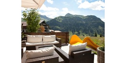 Luxusurlaub - Wellnessbereich - Arlberg - Sonnenterrasse - Hotel Sonnenburg