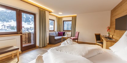 Luxusurlaub - Saunalandschaft: finnische Sauna - Fontanella - Hotel Plattenhof Lech 