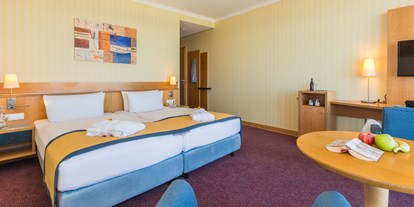 Luxusurlaub - Umgebungsschwerpunkt: Stadt - Ostseeküste - Doppelzimmer - Strand-Hotel Hübner