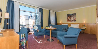 Luxusurlaub - Umgebungsschwerpunkt: Strand - Familienzimmer - Strand-Hotel Hübner