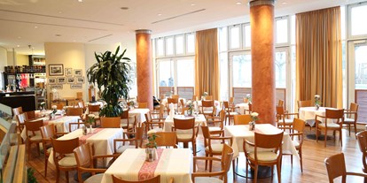 Luxusurlaub - Bettgrößen: King Size Bett - Deutschland - Restaurant "Hübner" - Strand-Hotel Hübner
