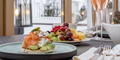 Luxusurlaub - Restaurant: vorhanden - Elbigenalp - La Serena Frühstück - Relais & Châteaux Chasa Montana