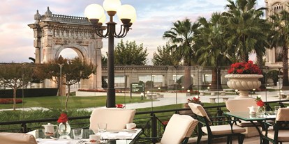 Luxusurlaub - Restaurant: mehrere Restaurants - Marmara - Laledan Terrace - Çirağan Palace Kempinski Istanbul