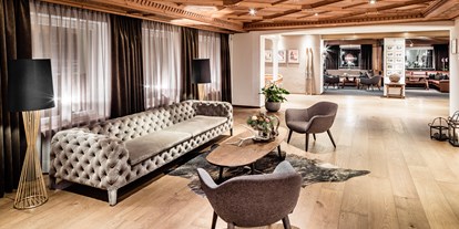 Luxusurlaub - Saunalandschaft: finnische Sauna - Sen Jan di Fassa - Hotel Alpenroyal