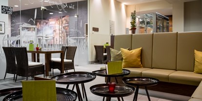 Luxusurlaub - Hotel-Schwerpunkt: Luxus & Wellness - Neusiedler See - Humboldts Bar - St. Martins Therme & Lodge