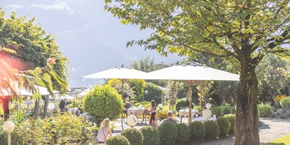 Luxusurlaub - Hotel-Schwerpunkt: Luxus & Wellness - Tegernsee - Sonnenterrasse - Gardenhotel Crystal