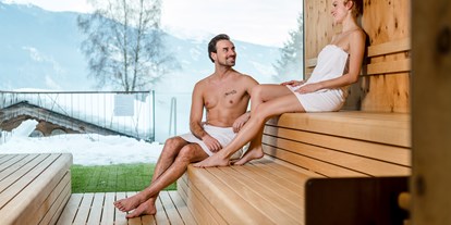 Luxusurlaub - Saunalandschaft: finnische Sauna - Neukirchen am Großvenediger - Panoramasauna - Gardenhotel Crystal