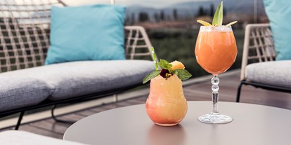 Luxusurlaub - Bar: Cocktailbar - Gardasee - Verona - Quellenhof Luxury Resort Lazise