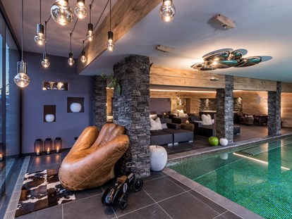 Luxusurlaub - Saunalandschaft: finnische Sauna - Sen Jan di Fassa - Hallenbad - 24 Stunden am Tag geöffnet  - Alpin Garden Luxury Maison & Spa
