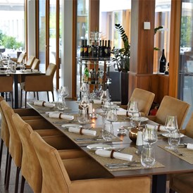 Luxushotel: Restaurant "Vier Jahreszeiten" - Schlosspark Mauerbach 
