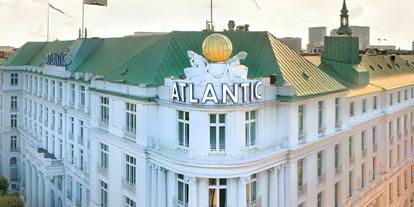 Luxusurlaub - Saunalandschaft: Infrarotkabine - Hamburg - Hotel Atlantic Hamburg