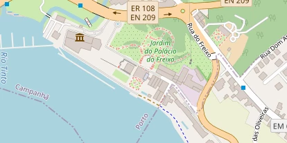 Luxushotel auf Satellitenbild