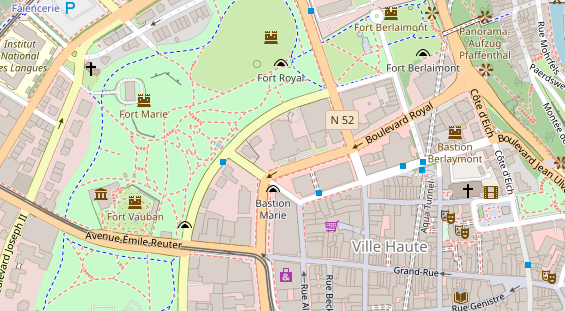 Luxushotel auf Satellitenbild