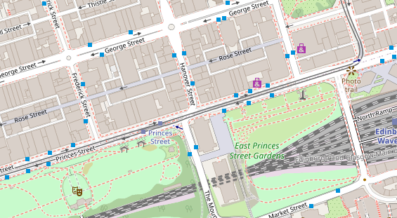 Luxushotel auf Satellitenbild