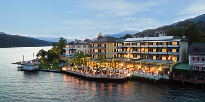 Luxusurlaub - Umgebungsschwerpunkt: See - Abendstimmung im Seeglück Hotel Forelle - Seeglück Hotel Forelle