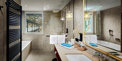 Luxusurlaub - Hotel-Schwerpunkt: Luxus & Ruhe - Kötzing - Modernes Badezimmer - Seeglück Hotel Forelle
